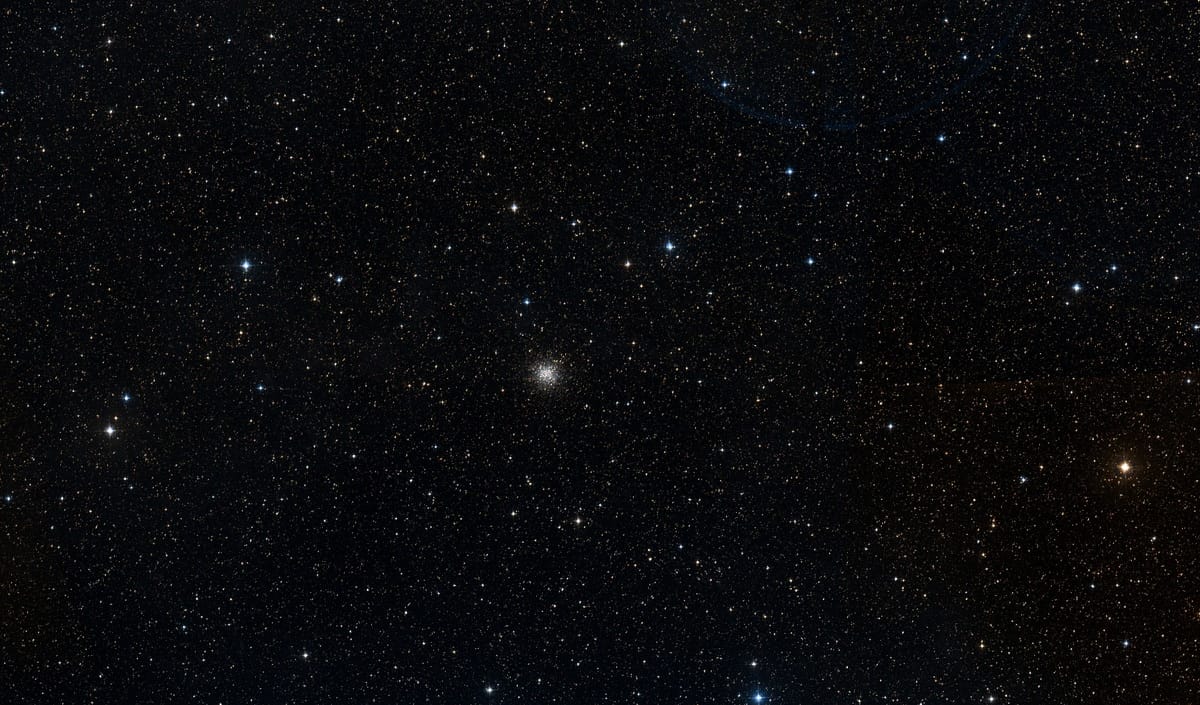 Die Umgebung des Kugelsternhaufens NGC 6101